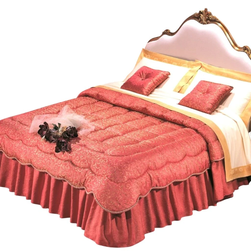 Trapunta jacquard con cuscini Eleonora rosso vinaccia